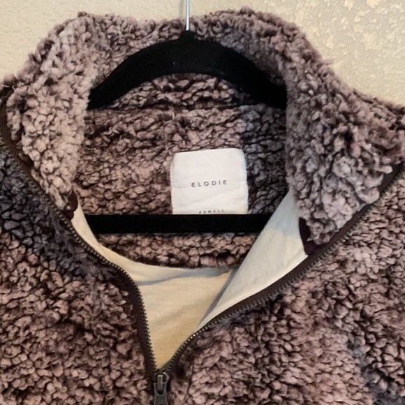 Elodie Teddy Half Zip Pullover Two Toned Purple and Cream Size Xsmall EUC - Picture 6 of 10